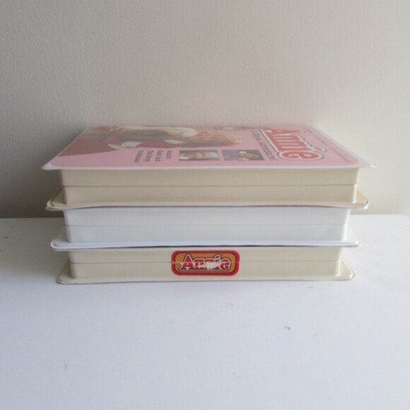 VHS Tapes - Annie grouping - Picture 9 of 10